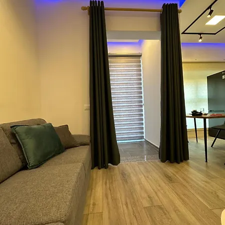 Apartment Sunflower Tirana